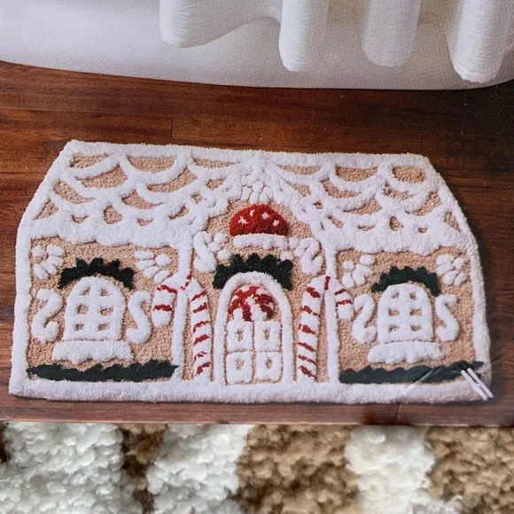 Sleigh Hill | Bath | Gingerbread House Bath Rug Bath Mat Nwt  display picture 1